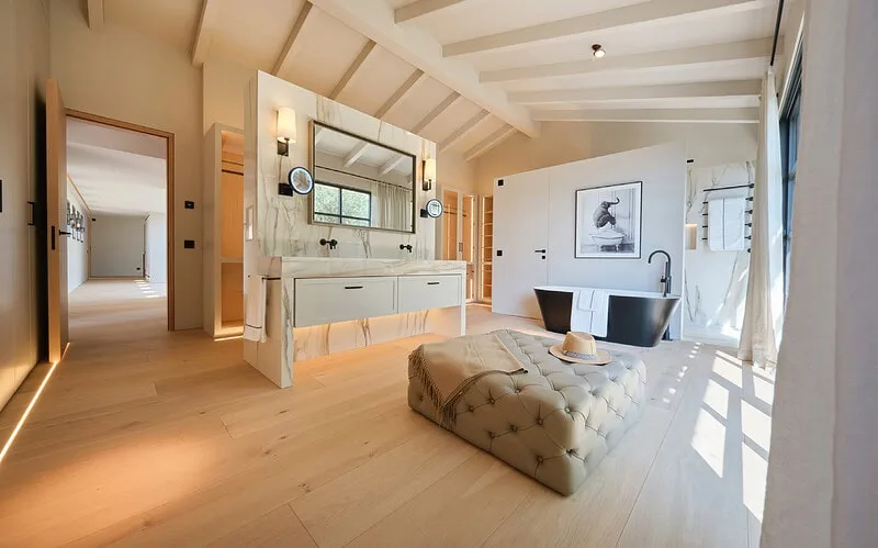 Timeless elegance with spectacular sea views in Alt Bendinat – photo 14
