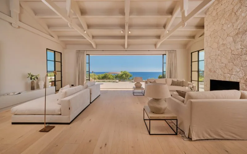 Timeless elegance with spectacular sea views in Alt Bendinat – photo 7