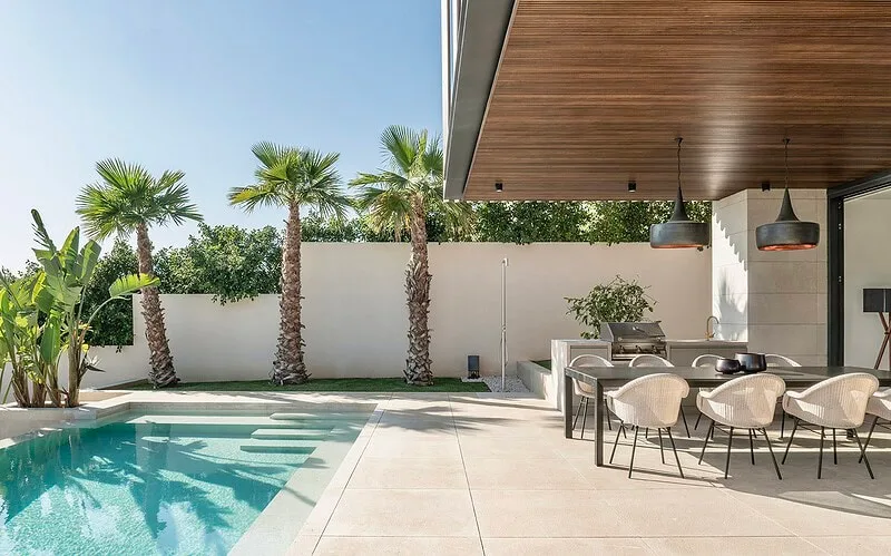 Exclusive new-build villa in Portals with sea views – photo 2