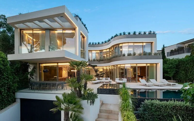 Architectural statement near the beach in …